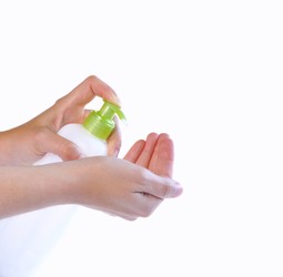 CLARIFYING HAND SOAK