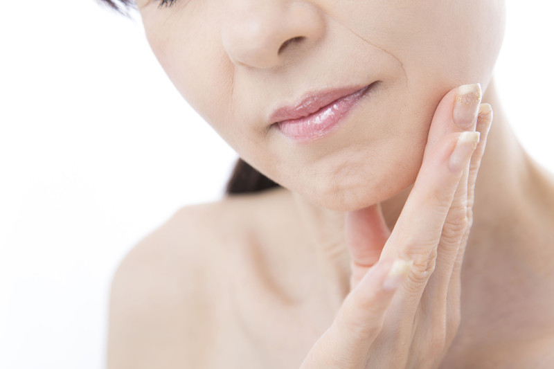 Brightening Toner Private Label, Contract Manufacturing Brightening Toner, Contract Manufacturer Brightening Toner, OEM Brightening Toner, Custom Brightening Toner