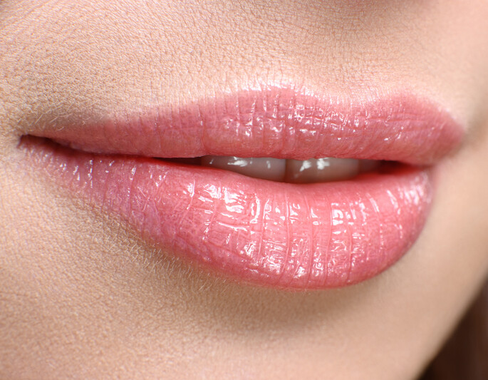 Lip Plumper with Benzyl Nicotinate